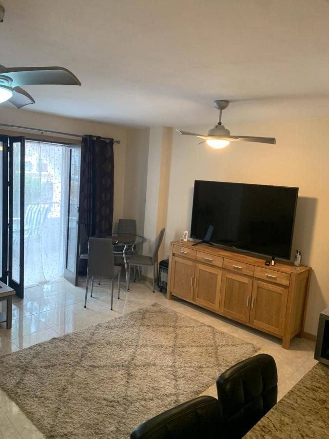 Apartment On The Plaza Alicante Exterior photo